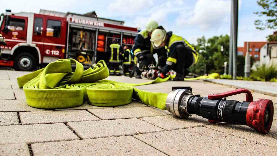 Ausbildung Feuerwehr | Gehalt, Dauer & Voraussetzungen